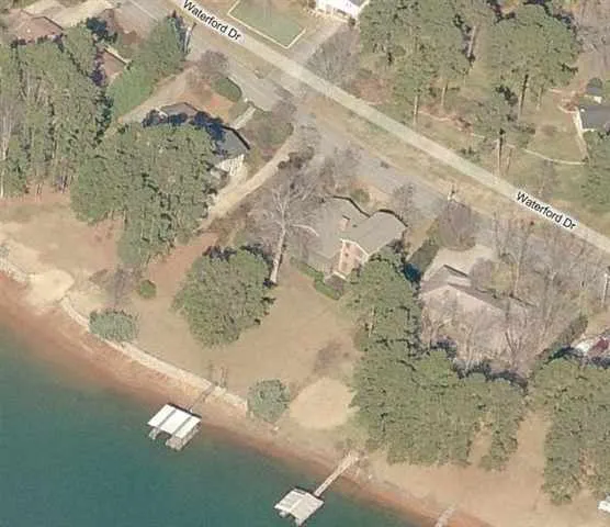 Property image 2 at 105 Waterford Drive, Seneca, SC 29672