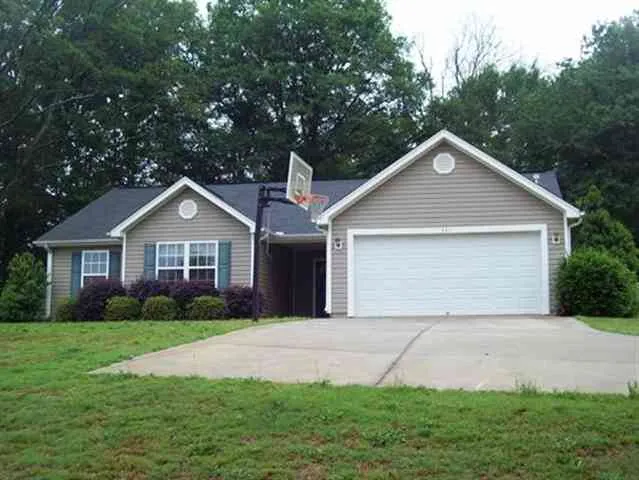 Property image 2 at 331 Monti Drive, Anderson, SC 29625
