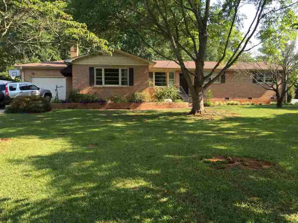 Property image 1 at 300 Nottingham Way, Anderson, SC 29621