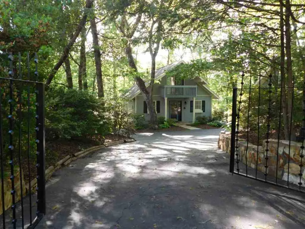 Property image 1 at 641 Lake Drive, Salem, SC 29676