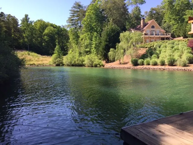 Property image 3 at 620 Keowee Bay Circle, Salem, SC 29676