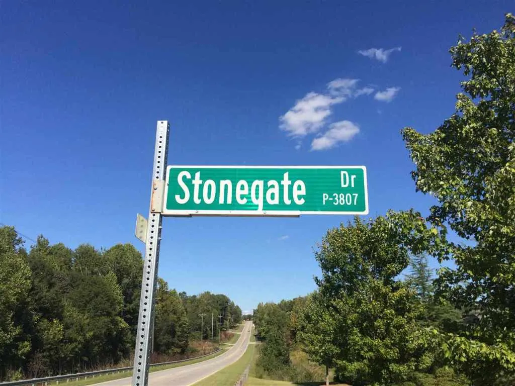 Property image 4 at 105 Stonegate Drive, Seneca, SC 29678