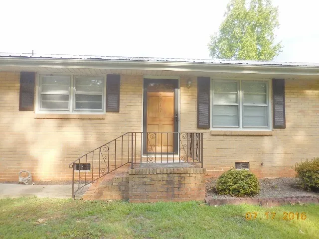 Property image 2 at 217 Iris Drive, Easley, SC 29642