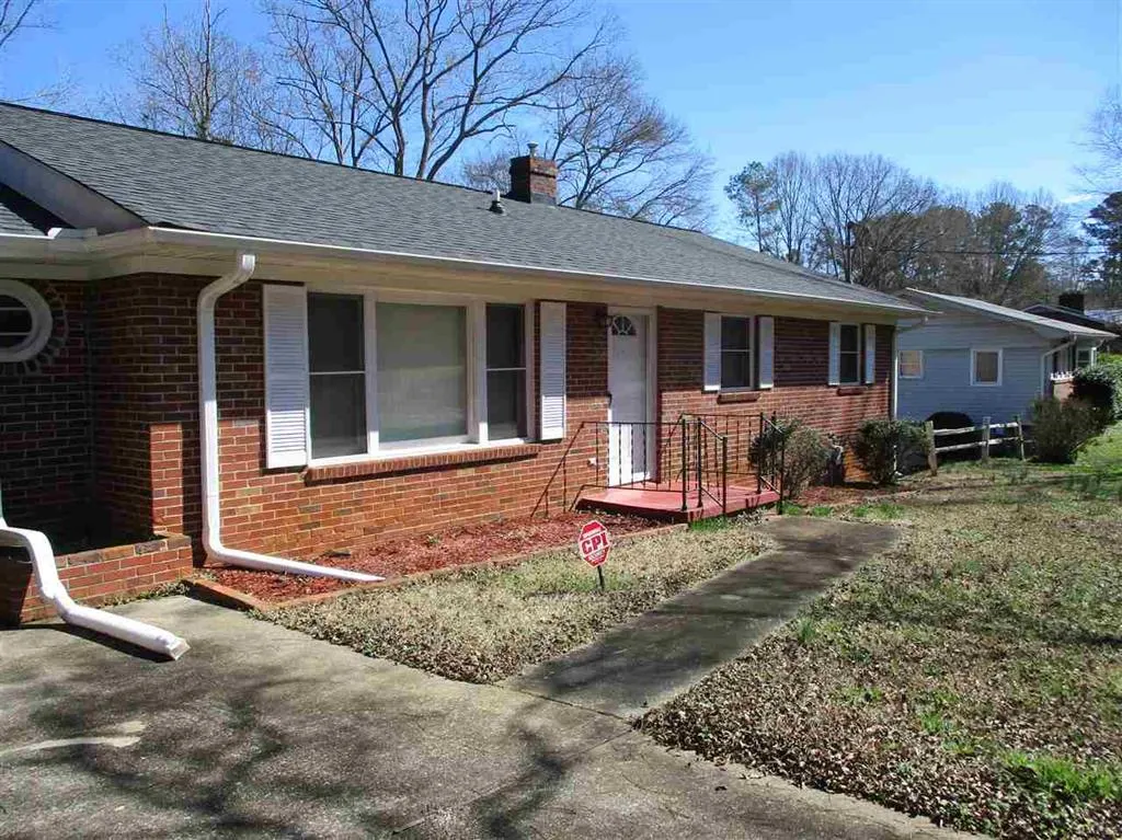 Property image 4 at 1001 Scarlett Street, Seneca, SC 29678