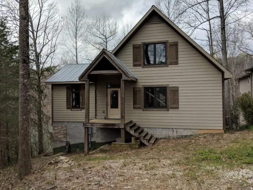 512 Inlet Drive