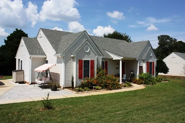 Property image 4 at 616 Friendship Road, Seneca, SC 29678