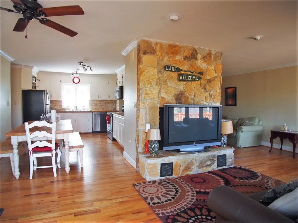 Property image 4 at 1021 Arrowhead Point, Anderson, SC 29625