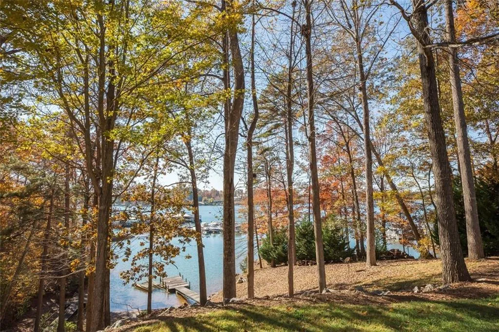 Property image 5 at 807 Marina Pointe Court, Seneca, SC 29672