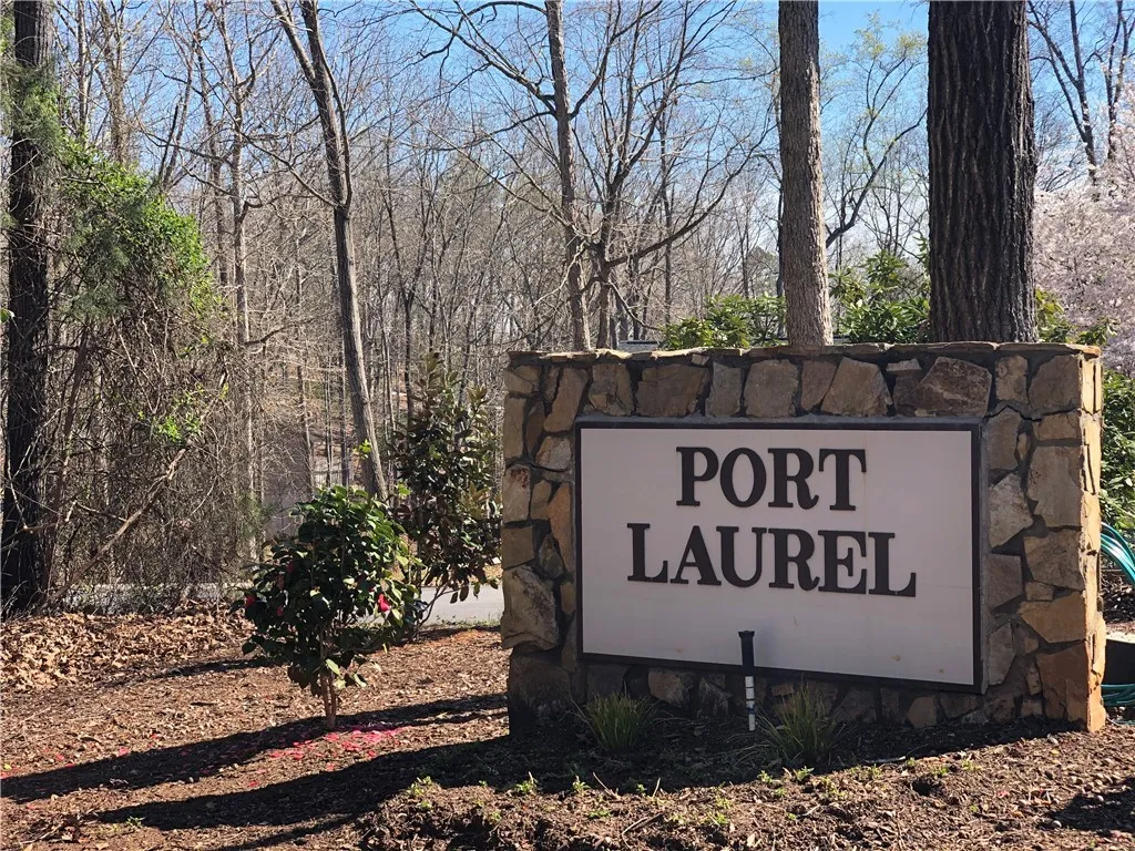 Property image 2 at 102 Laurel Lane, Townville, SC 29689
