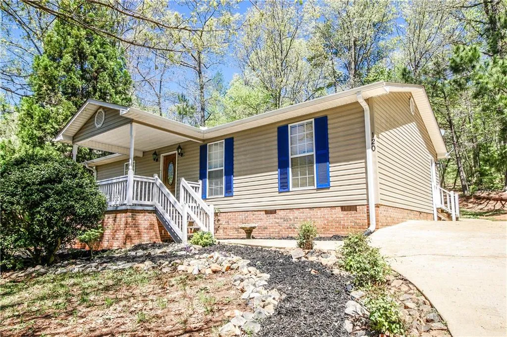 Property image 1 at 120 Breezewood Drive, Westminster, SC 29693