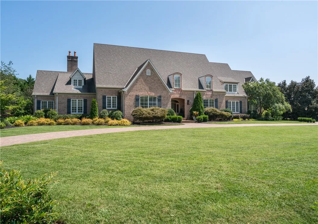 Property image 3 at 100 McAlister Lake Drive, Easley, SC 29642