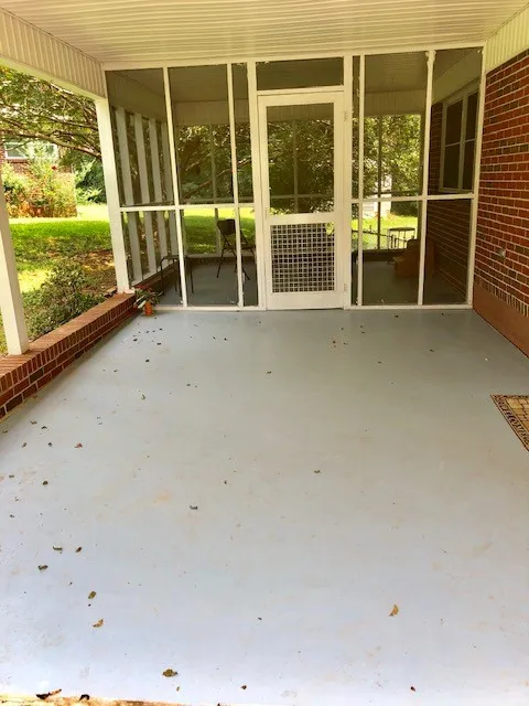 Property image 3 at 1001 Scarlett Street, Seneca, SC 29678
