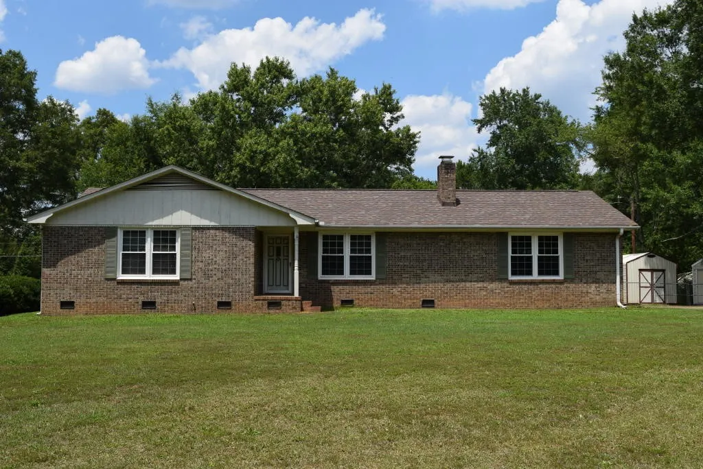 117 Lowry Road