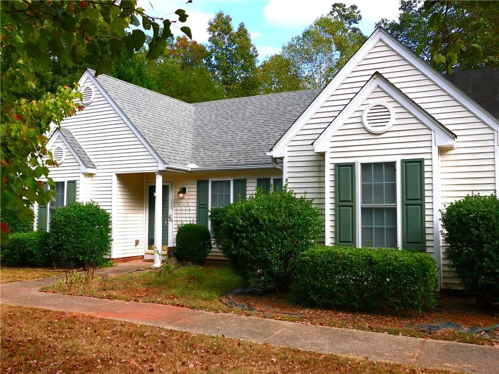 Property image 1 at 109 Blueberry Lane, Pendleton, SC 29670