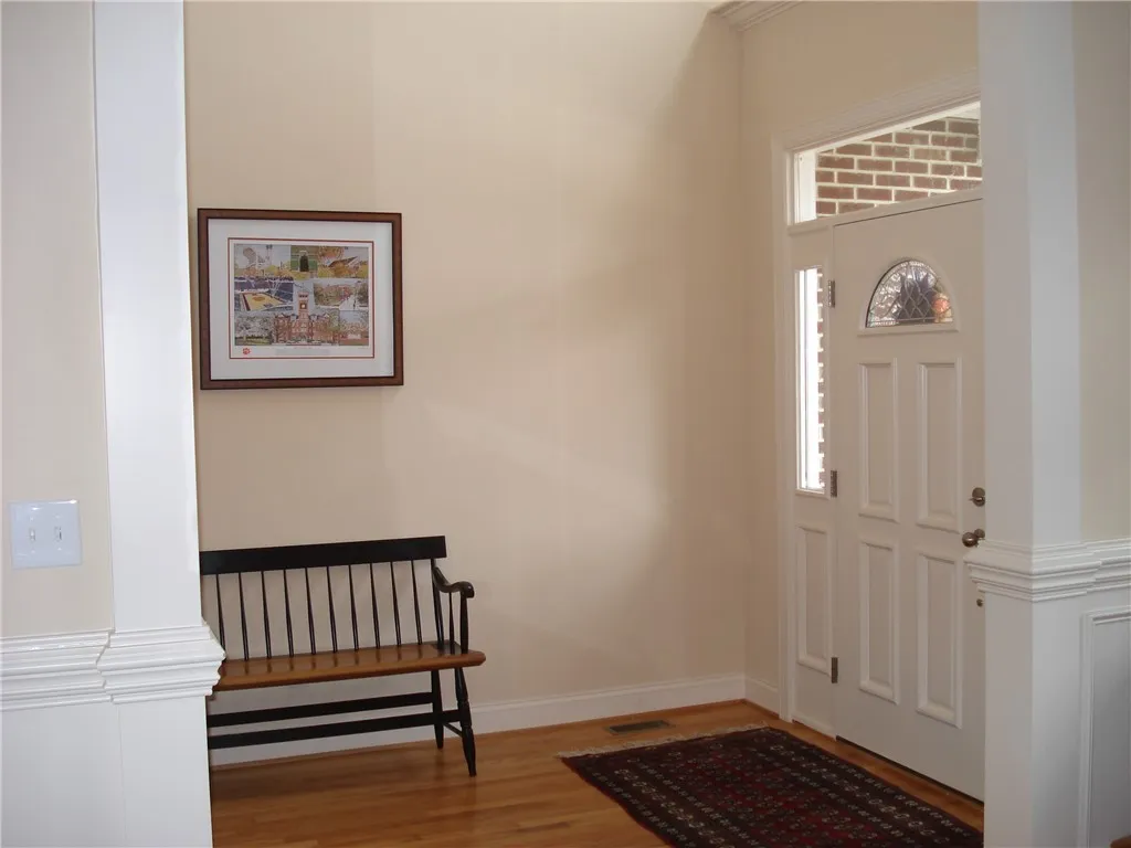 Property image 4 at 308 Breakwater Lane, Seneca, SC 29678