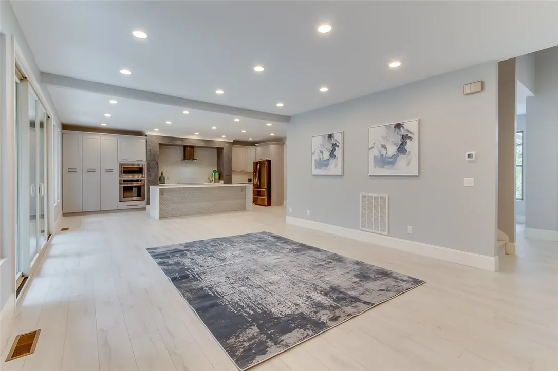 Property image 3 at 140 Turnberry Road, Anderson, SC 29621