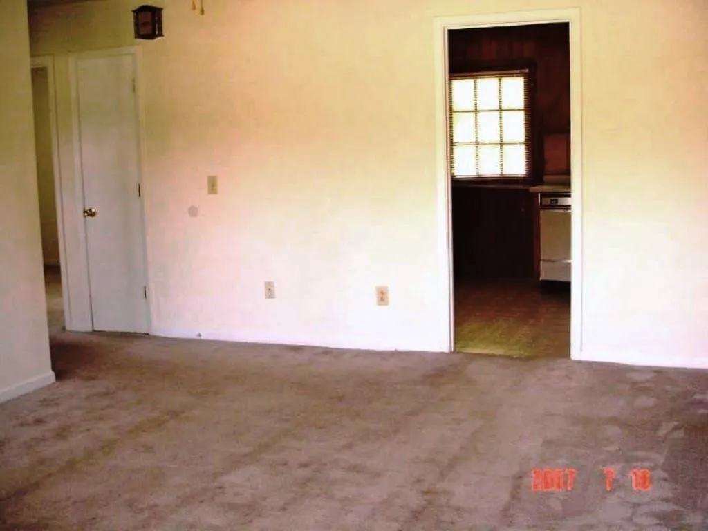 Property image 2 at 309 Pelham Creek Drive, Seneca, SC 29678