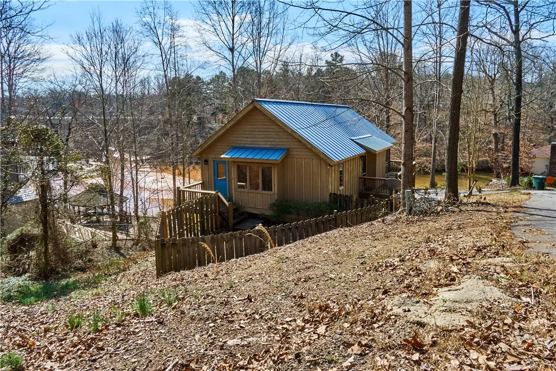 515 Inlet Drive