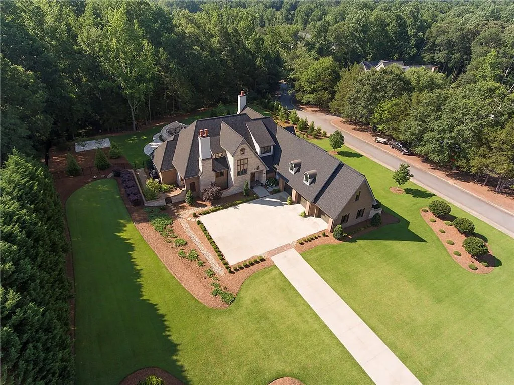 Property image 4 at 100 Devonshire Court, Clemson, SC 29631