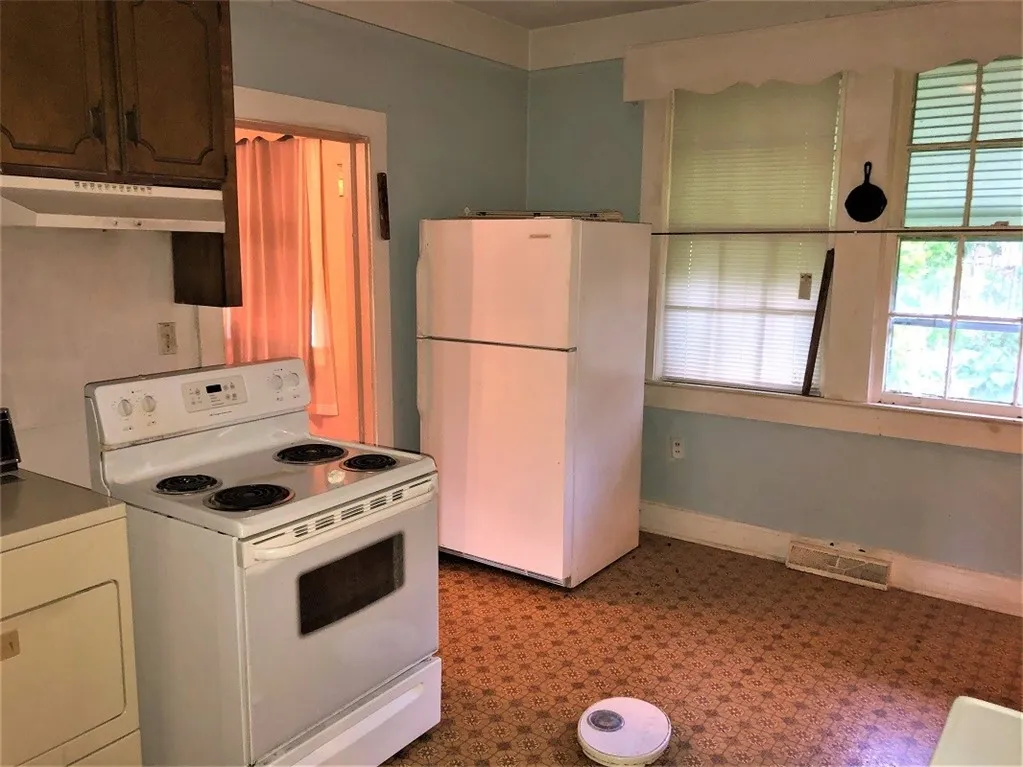 Property image 4 at 128 Rice Street, Belton, SC 29627