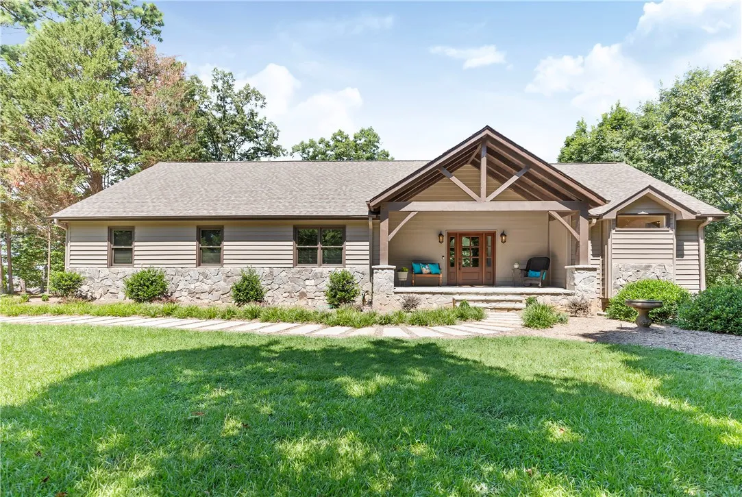 Property image 1 at 300 Wynswept Point, Seneca, SC 29672