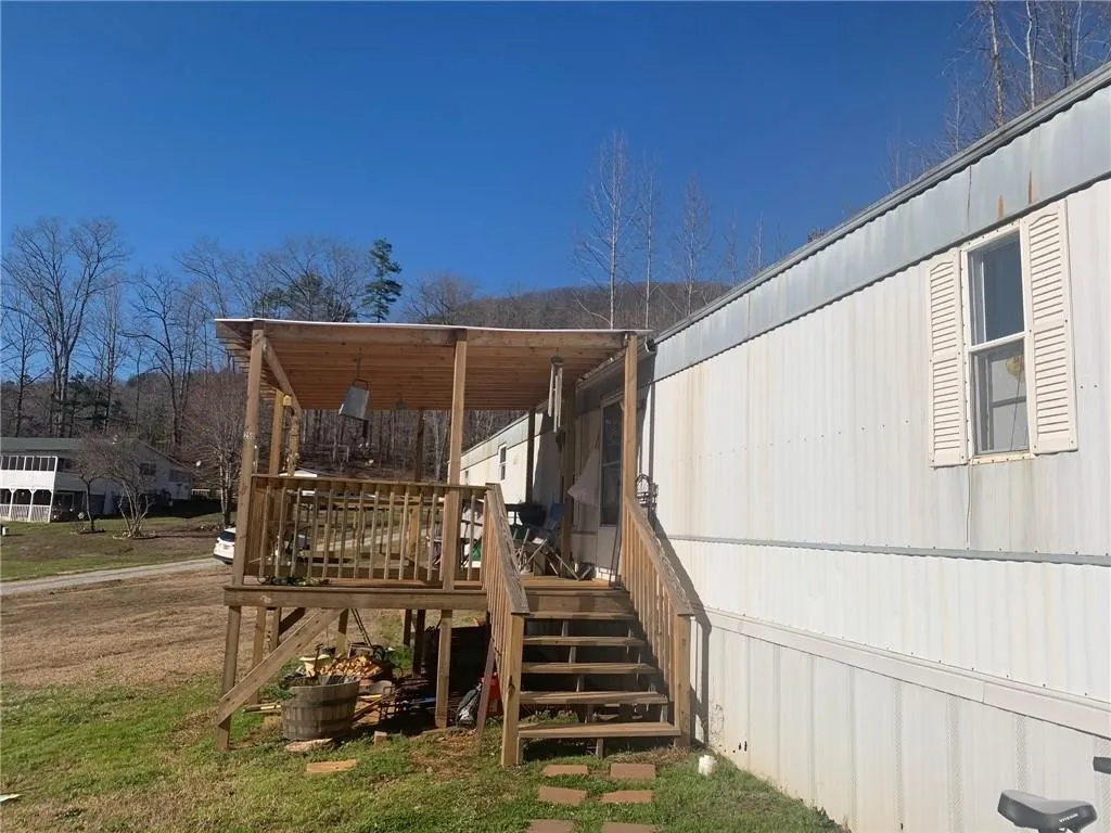 Property image 3 at 250 Right Fork Road, Pickens, SC 29671