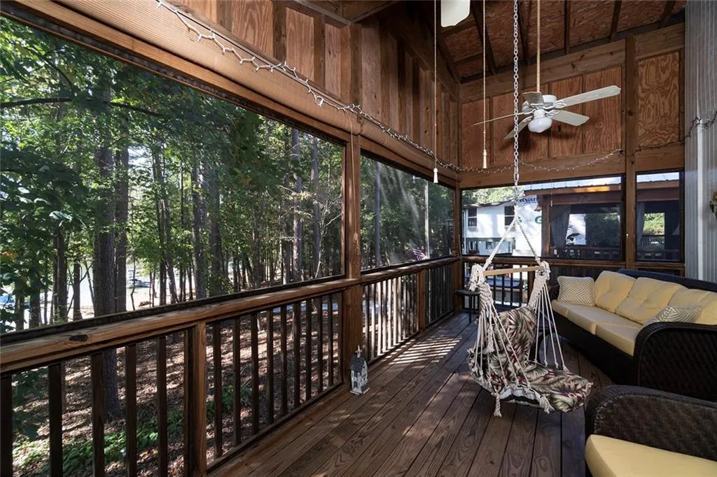 Property image 4 at 402 Newbury Circle, Westminster, SC 29693