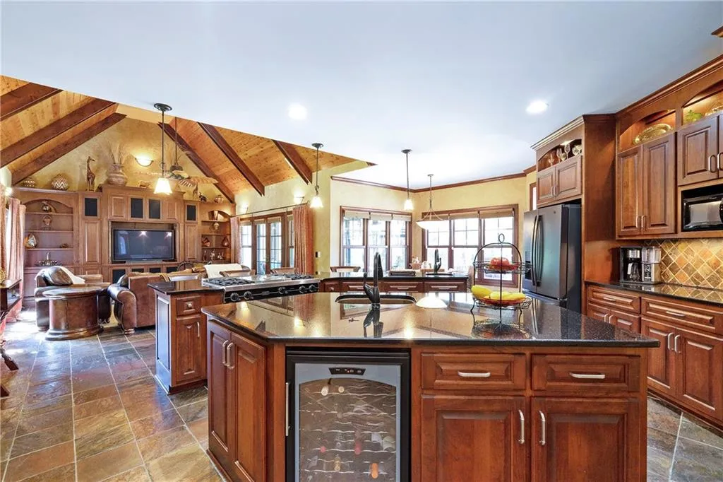 Property image 5 at 109 Milwee Court, Williamston, SC 29697
