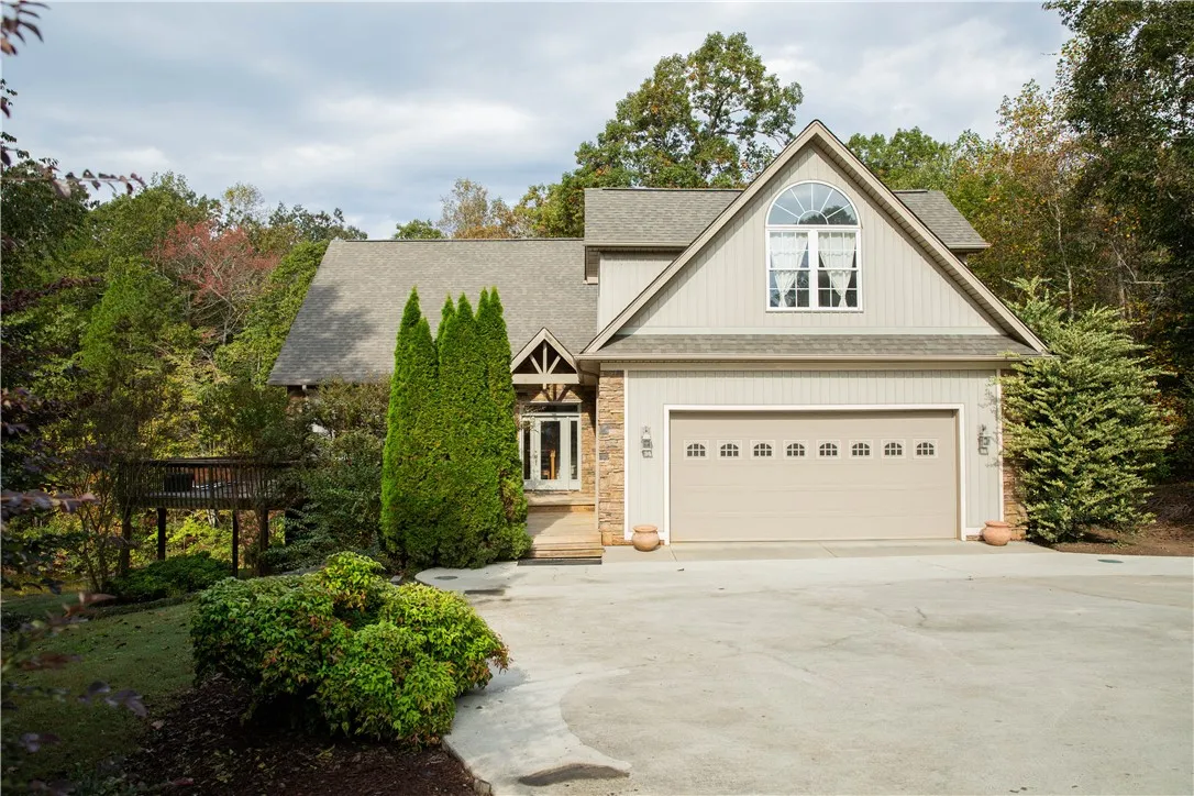 122 Fair haven Court