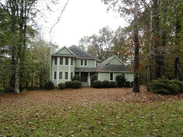 110 Carriage Court