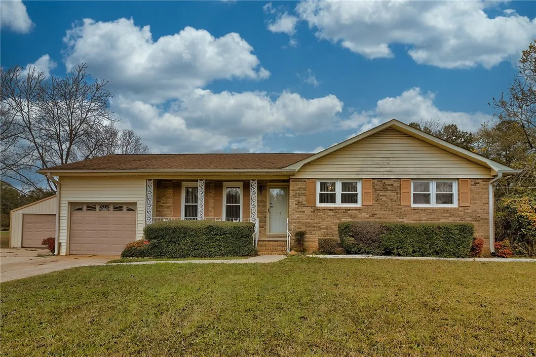 113 Chestnut Drive