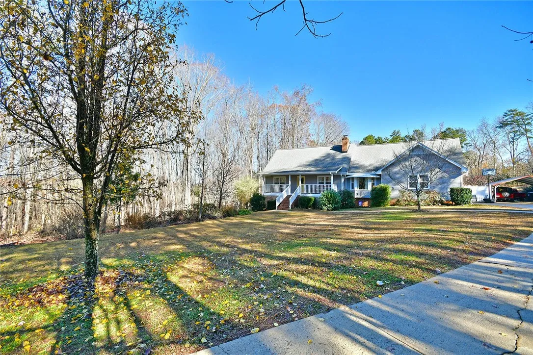 Property image 2 at 1217 Windermere Court, Easley, SC 29642