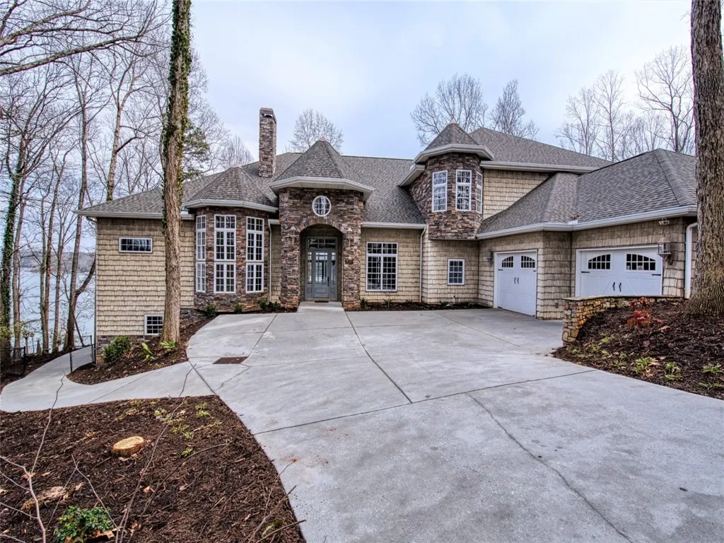 126 Laurel Lane