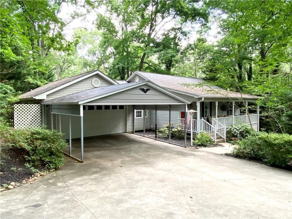 1101 Windermere Court