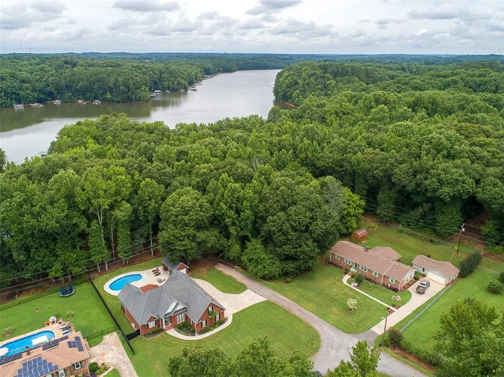 Property image 5 at 302 Driftwood Drive, Anderson, SC 29621