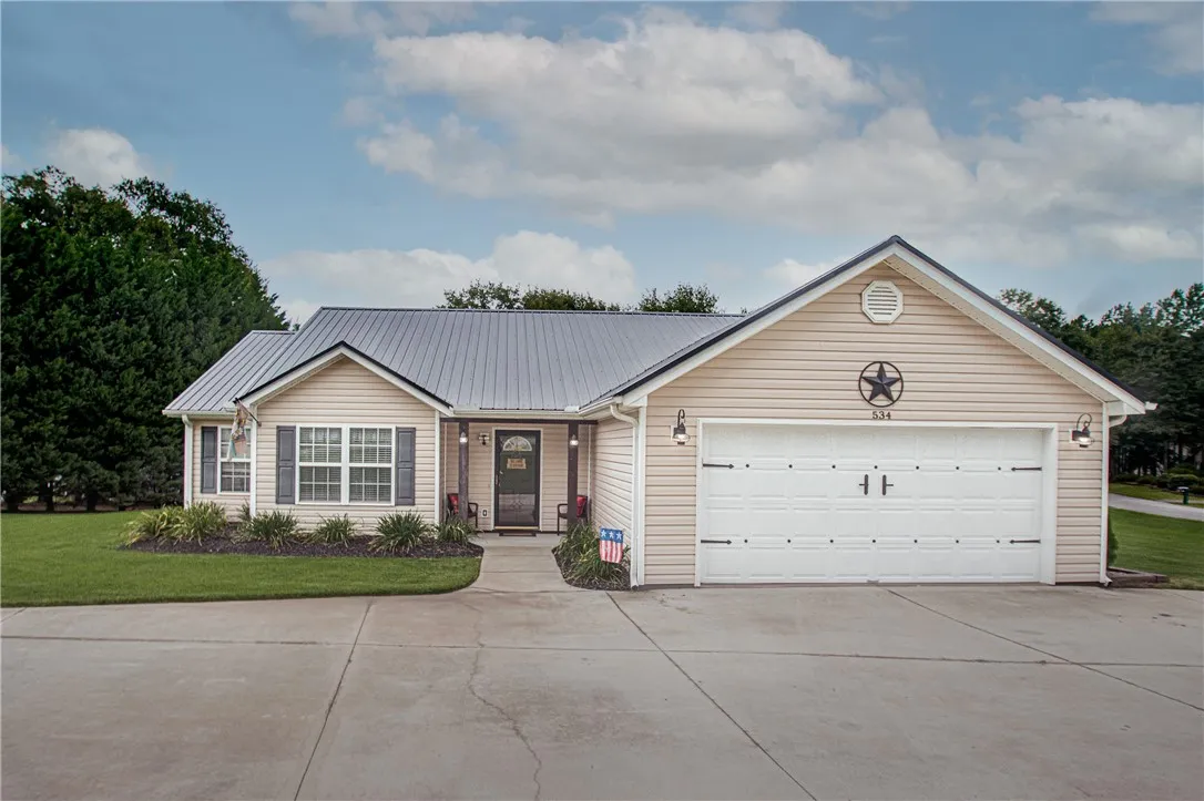 Property image 2 at 534 Shore Line Drive, Anderson, SC 29626