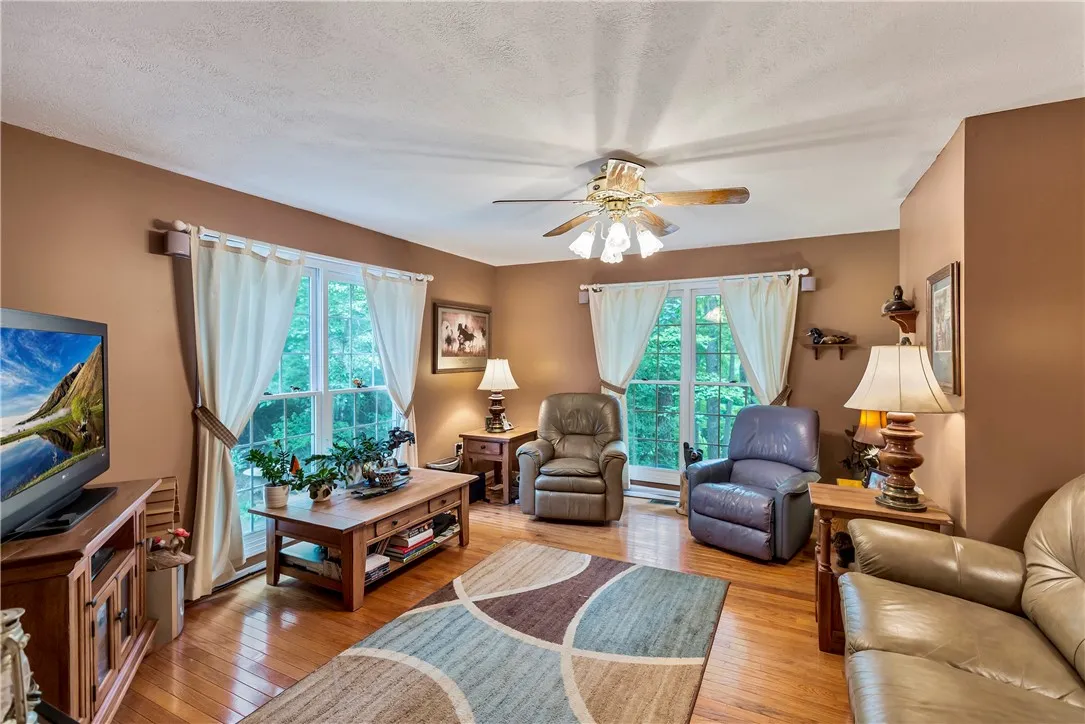 Property image 5 at 120 Lake Breeze Lane, Westminster, SC 29693
