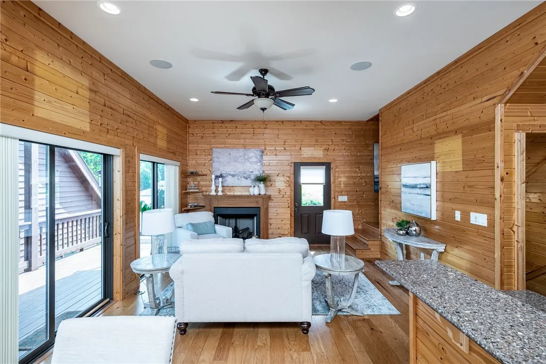 Property image 5 at 111 Knots Lane, Six Mile, SC 29682