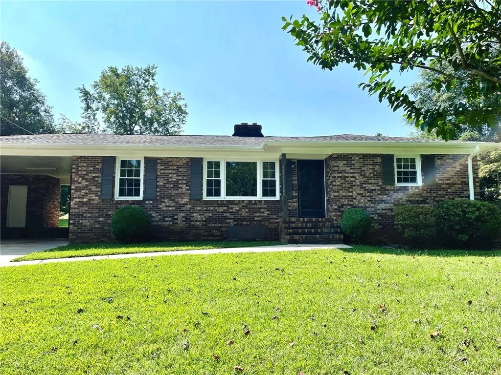 500 Sherwood Drive