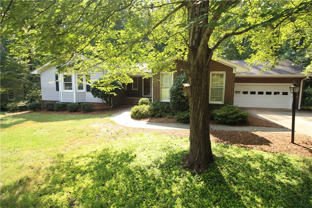 532 Squire Circle