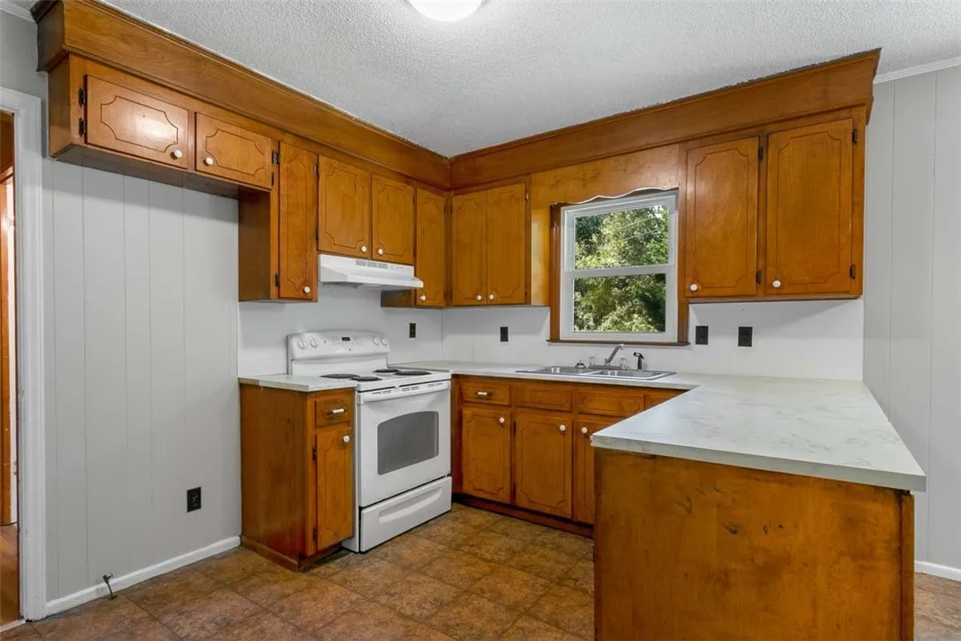 Property image 4 at 23 Randall Street, Williamston, SC 29697