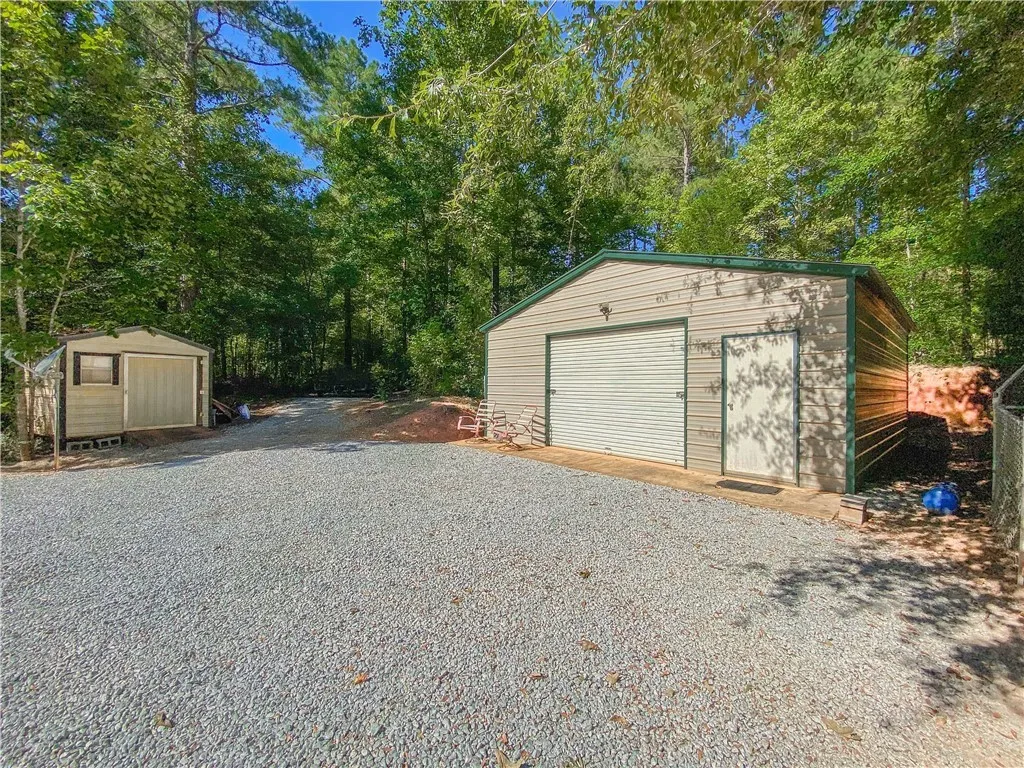 Property image 5 at 132 Breezewood Drive, Westminster, SC 29693