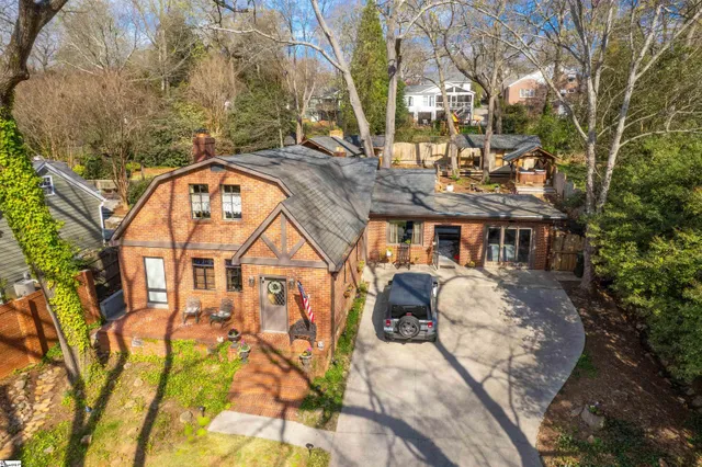 21 Rock Creek Drive