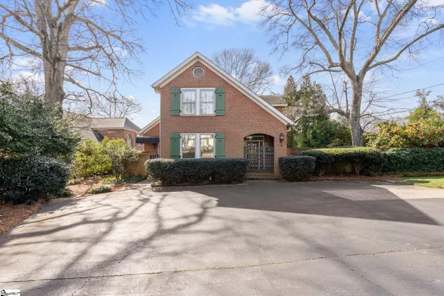 4 Byrd Boulevard