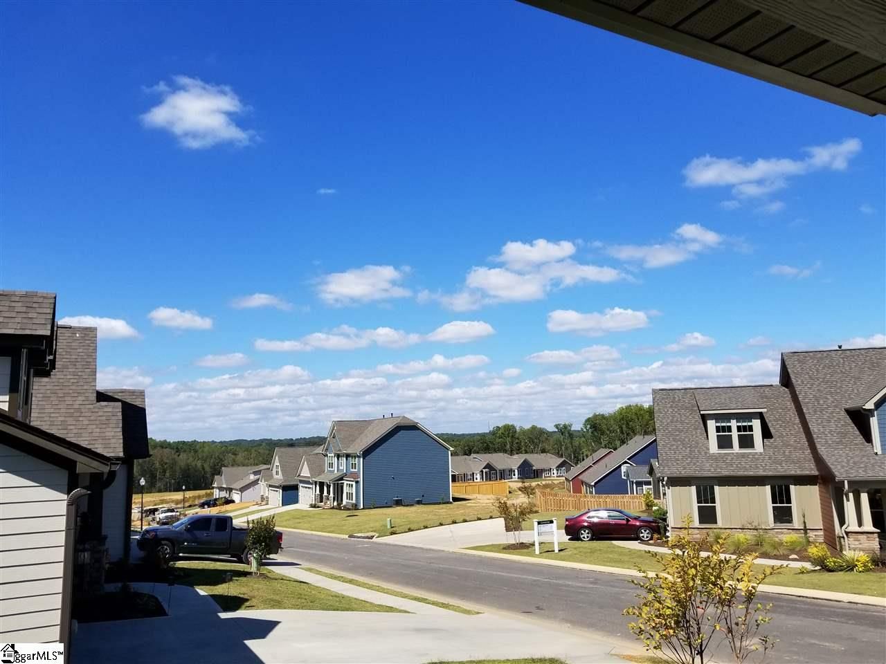 Property image 4 at 125 Longfellow Way, Simpsonville, SC 29681