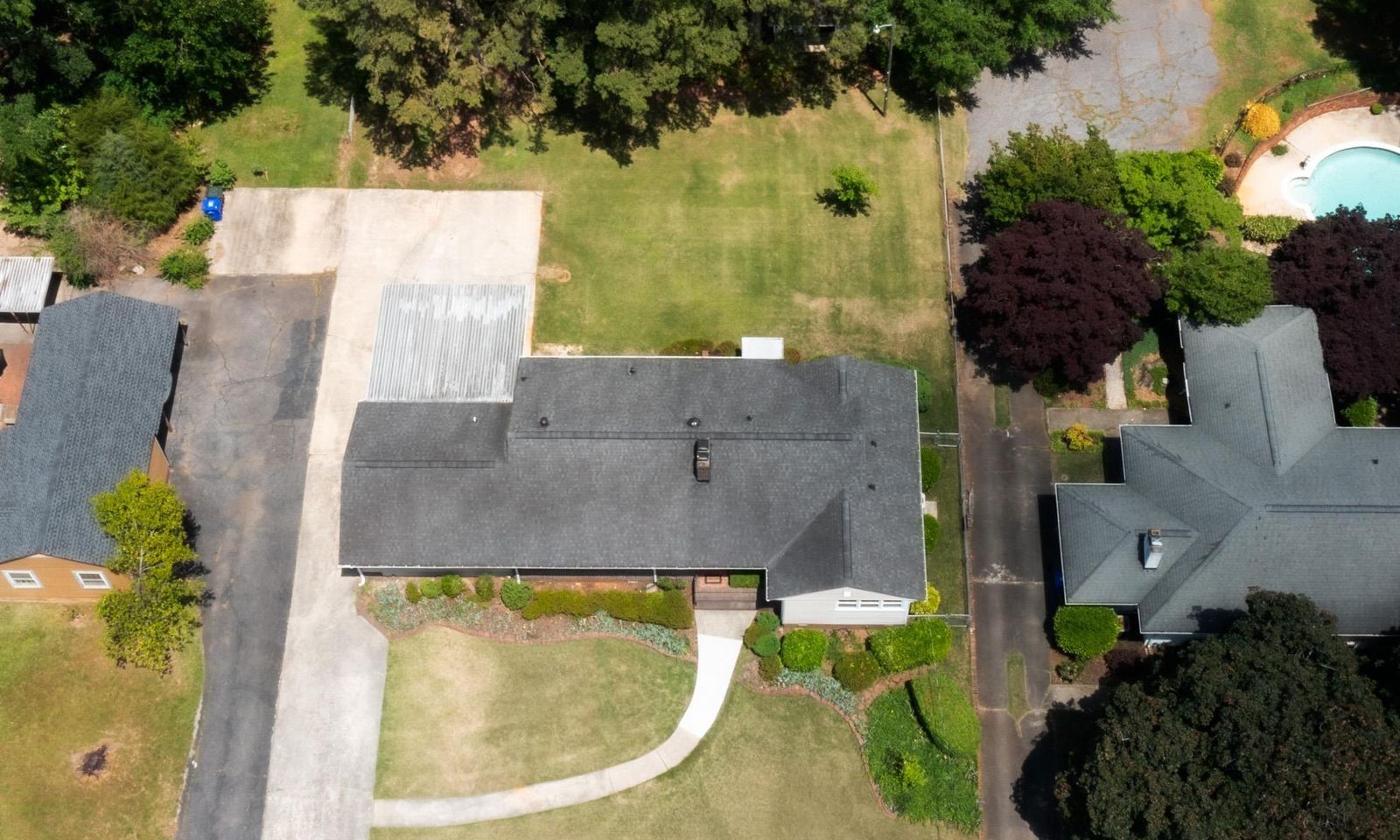 Property image 2 at 134 Lullwater Road, Greenville, SC 29607