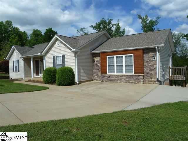 Main image of property at 23 Cole Creek Court, Greer, SC 29651