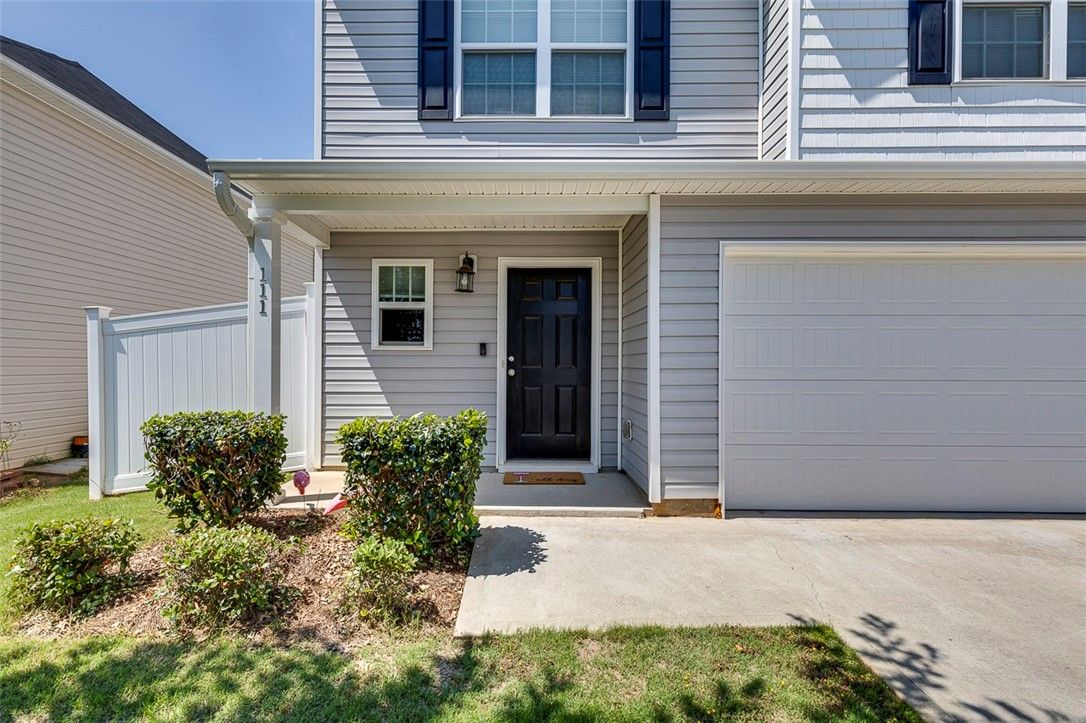 Property image 3 at 111 Elmhurst Lane, Anderson, SC 29621