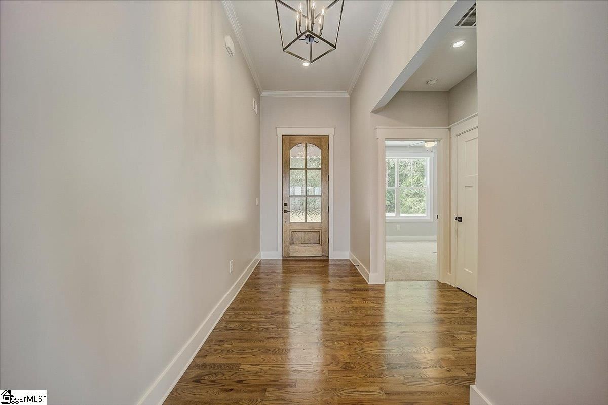 Property image 3 at 712 kings hill Street, Taylors, SC 29687