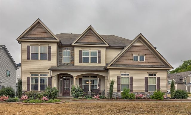 401 Sabin Court